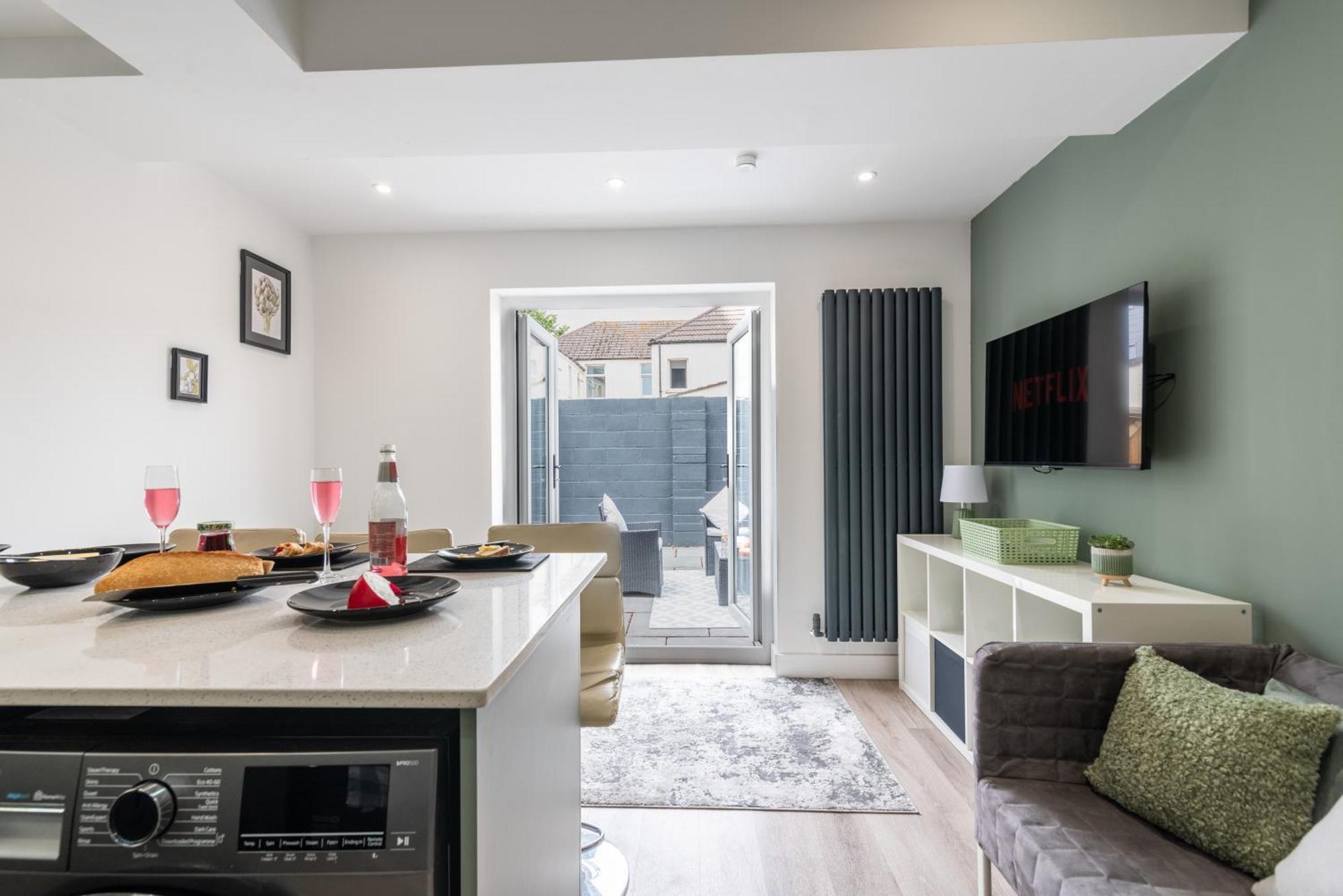 Luxury Apartments In Cardiff City Centre エクステリア 写真