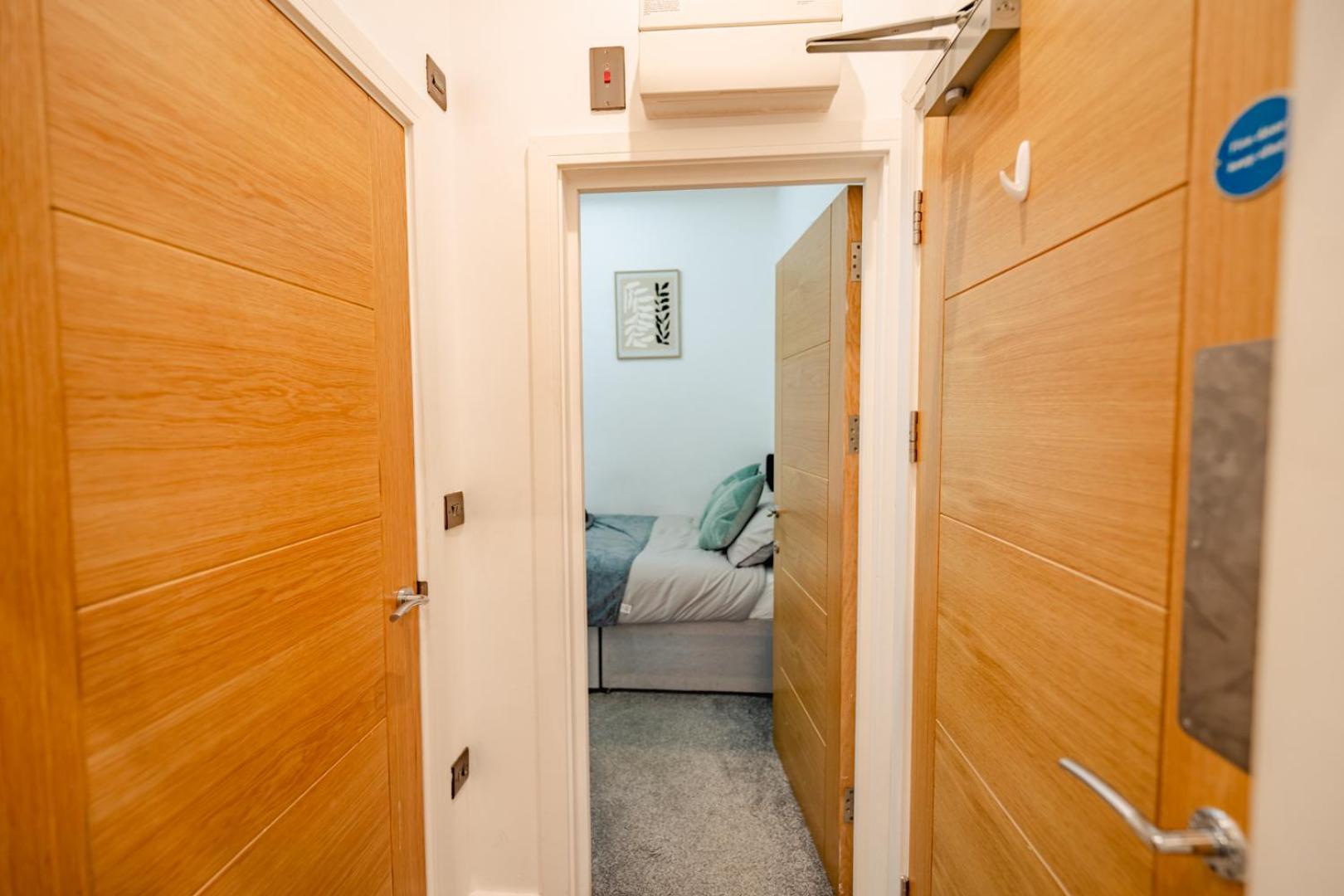 Luxury Apartments In Cardiff City Centre エクステリア 写真