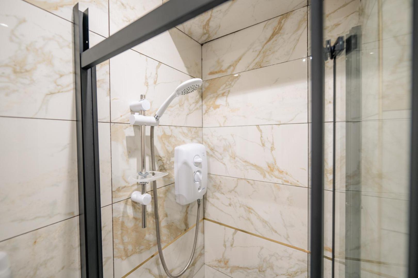 Luxury Apartments In Cardiff City Centre エクステリア 写真